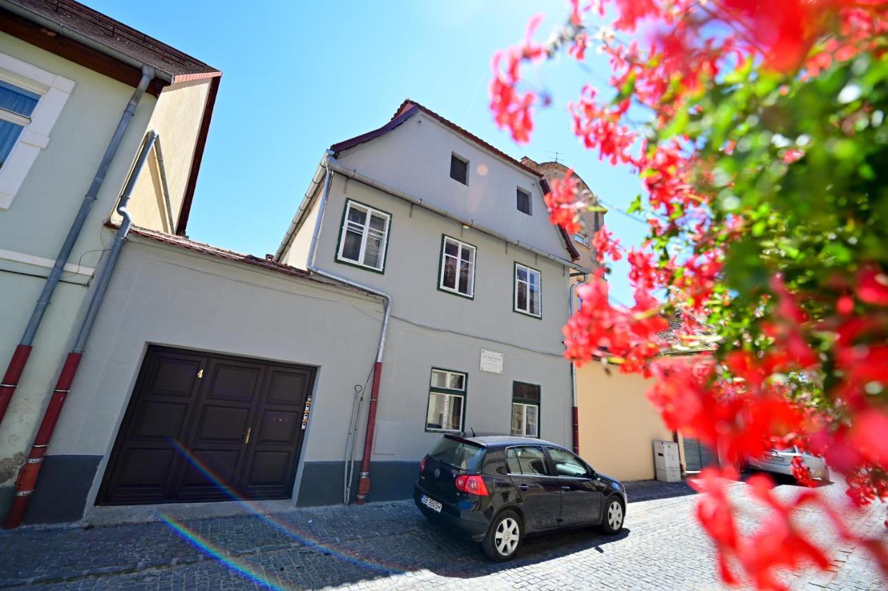 Apartments In The Heart Of Hermannstadt Exterior foto